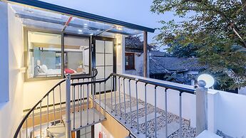 Floral Hotel Yi Shu Yu She Zhouzhuang