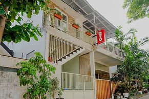 OYO 2376 Tiara Residence Syariah