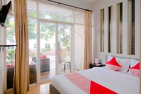 OYO 2376 Tiara Residence Syariah