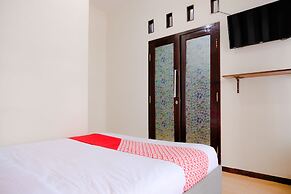 OYO 2376 Tiara Residence Syariah