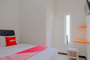 OYO 2376 Tiara Residence Syariah