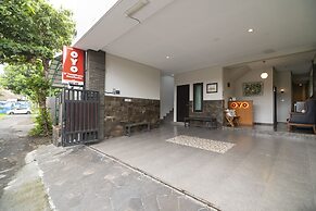 OYO 2438 D' Tamblingan Guesthouse