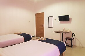 OYO 2220 PINK'S GUEST HOUSE