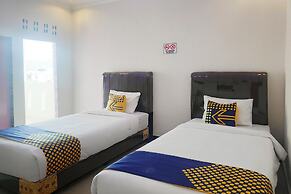 OYO 2220 PINK'S GUEST HOUSE