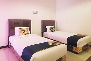 OYO 2220 PINK'S GUEST HOUSE