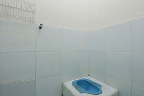 OYO 2371 Islami Family Residence