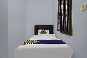 OYO Life 2412 Mandala Residence