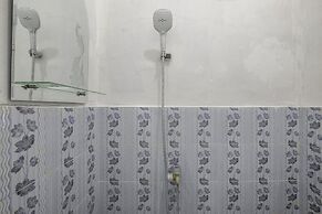 OYO Life 2412 Mandala Residence