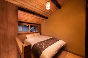 Kanade Matsubaragokomachi Momijitei