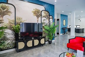 D'Lioro Hotel & Resort