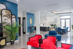 D'Lioro Hotel & Resort