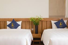 D'Lioro Hotel & Resort