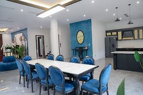 D'Lioro Hotel & Resort