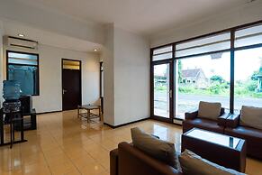 OYO 2454 Wanawiyata Homestay