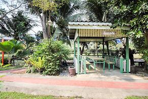 OYO 606 Baan Suansabai Pleanpanmai Resort Amphawa