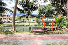 OYO 606 Baan Suansabai Pleanpanmai Resort Amphawa