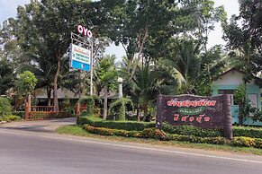 OYO 606 Baan Suansabai Pleanpanmai Resort Amphawa