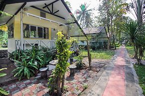 OYO 606 Baan Suansabai Pleanpanmai Resort Amphawa