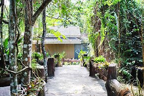 OYO 604 Ruen Mai Horm Resort