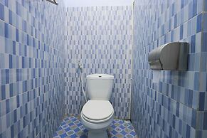 OYO 2453 Artha Graha Vip