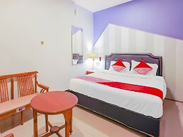 OYO 2481 Gangnam Style Residence