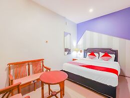 OYO 2481 Gangnam Style Residence