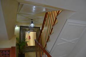 Hof van Holland Carihuela