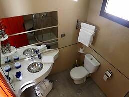 Hof van Holland Carihuela