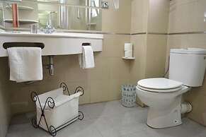 Hof van Holland Carihuela