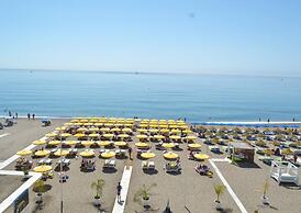 Hof van Holland Carihuela