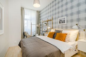 Charm APTs in Prague by Michal&Friends