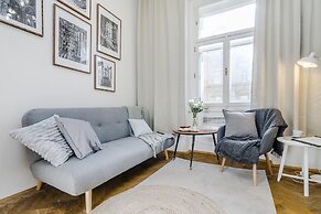 Charm APTs in Prague by Michal&Friends