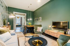 Charm APTs in Prague by Michal&Friends