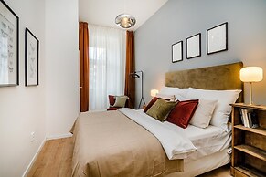 Charm APTs in Prague by Michal&Friends