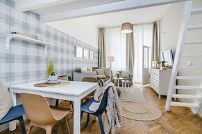 Charm APTs in Prague by Michal&Friends