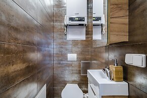 Charm APTs in Prague by Michal&Friends