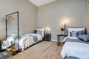 Charm APTs in Prague by Michal&Friends