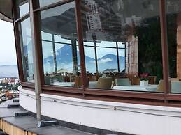 Hotel Vista Quince