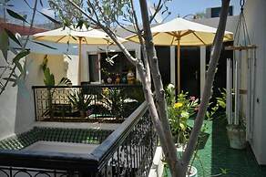 Riad Sardinas & Chili