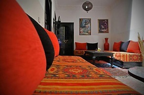 Riad Sardinas & Chili