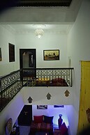 Riad Sardinas & Chili