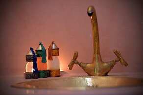 Riad Sardinas & Chili