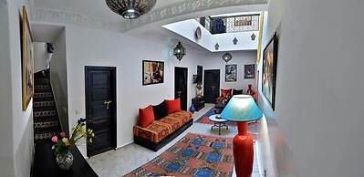 Riad Sardinas & Chili