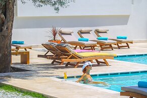 Ecclesia Hotel - Adults Only