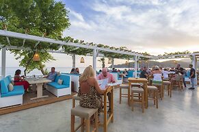 Ecclesia Hotel - Adults Only