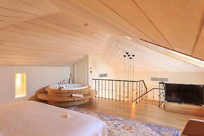 Ecclesia Hotel - Adults Only