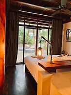 Libelula Tulum Beachfront Hotel