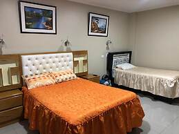 Hotel El Monarca Suite