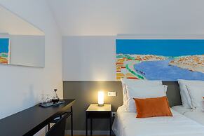 Serra do Pilar Porto Suites