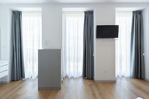 Serra do Pilar Porto Suites